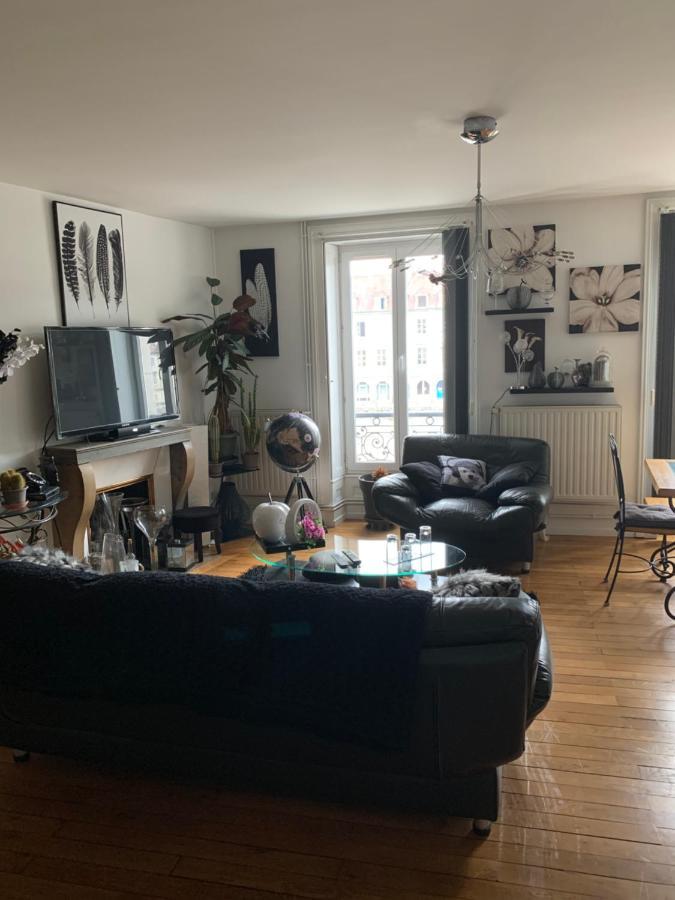 Appartement Au Quai 1921 Besançon Exterior foto